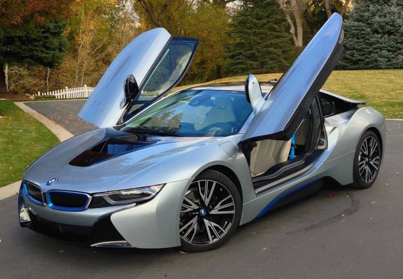 BMW i8